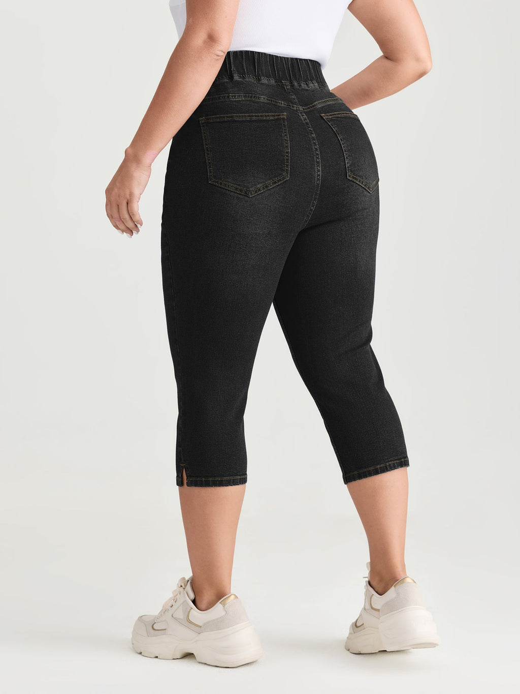 Pull-On Stretchy Waist Skinny-Fit Capri Jeans