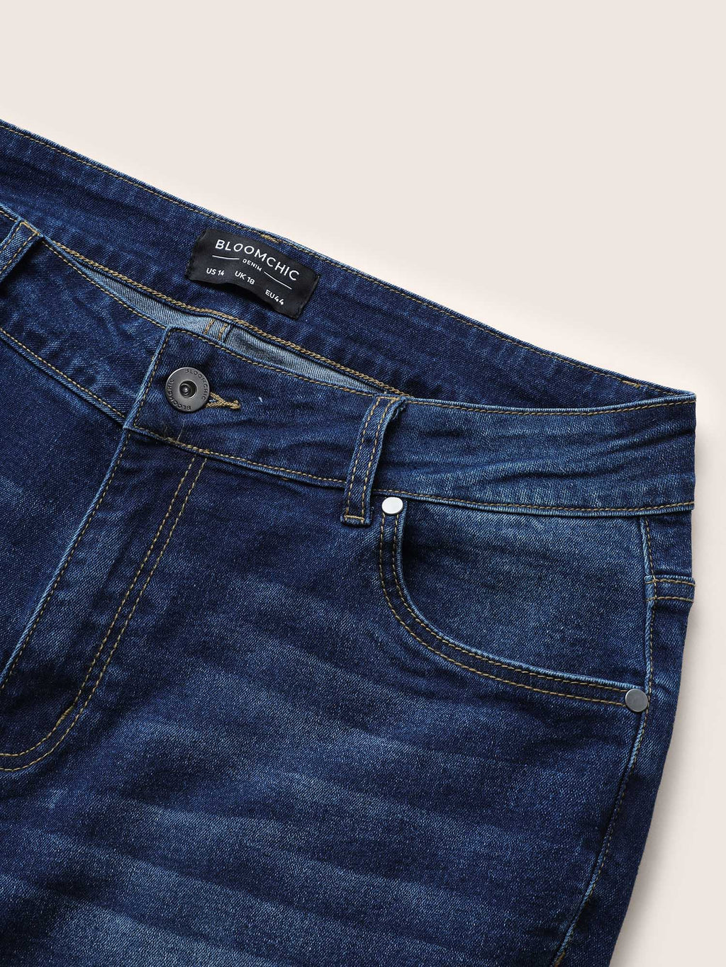 Classic Wide-Leg Capri Jeans