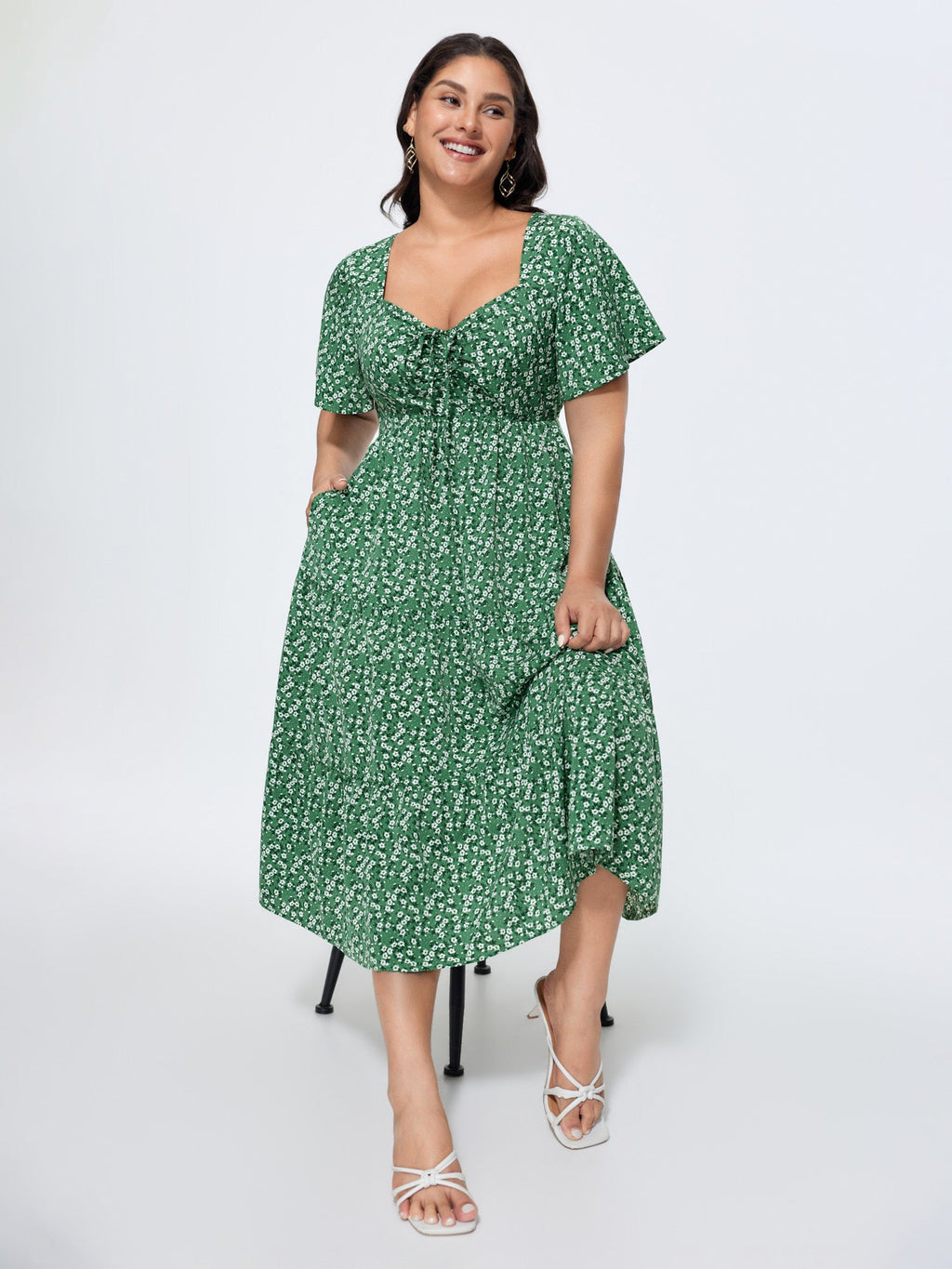 Ditsy Floral Sweetheart Drawstring Pocket Tiered Dress