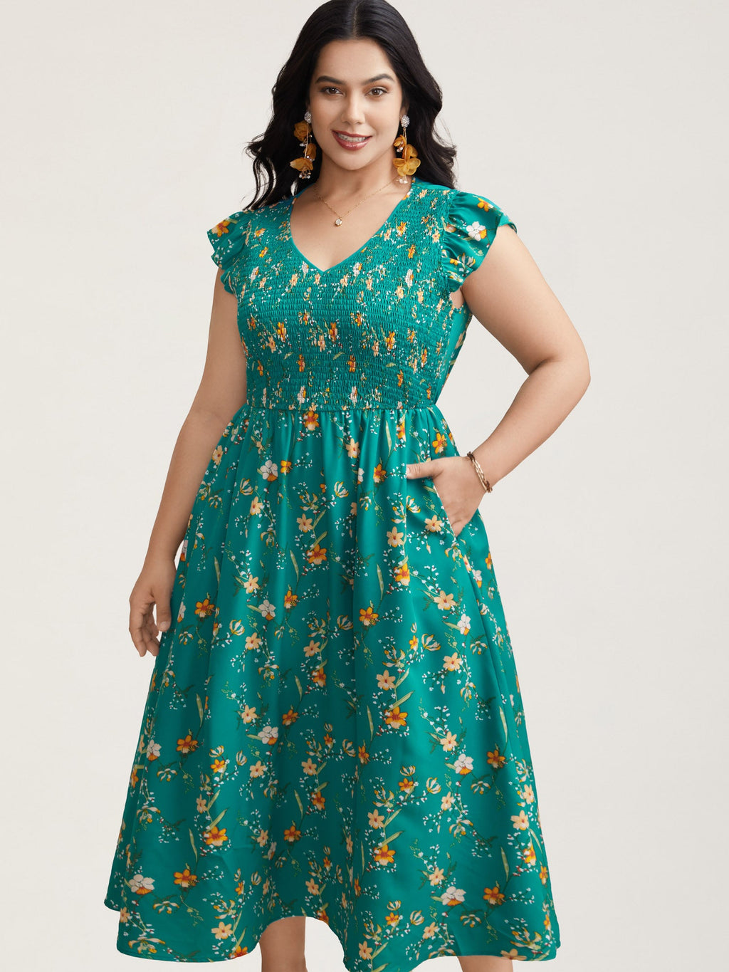 Shirred Printed Flutter Sleeve Pockets Midi Dress