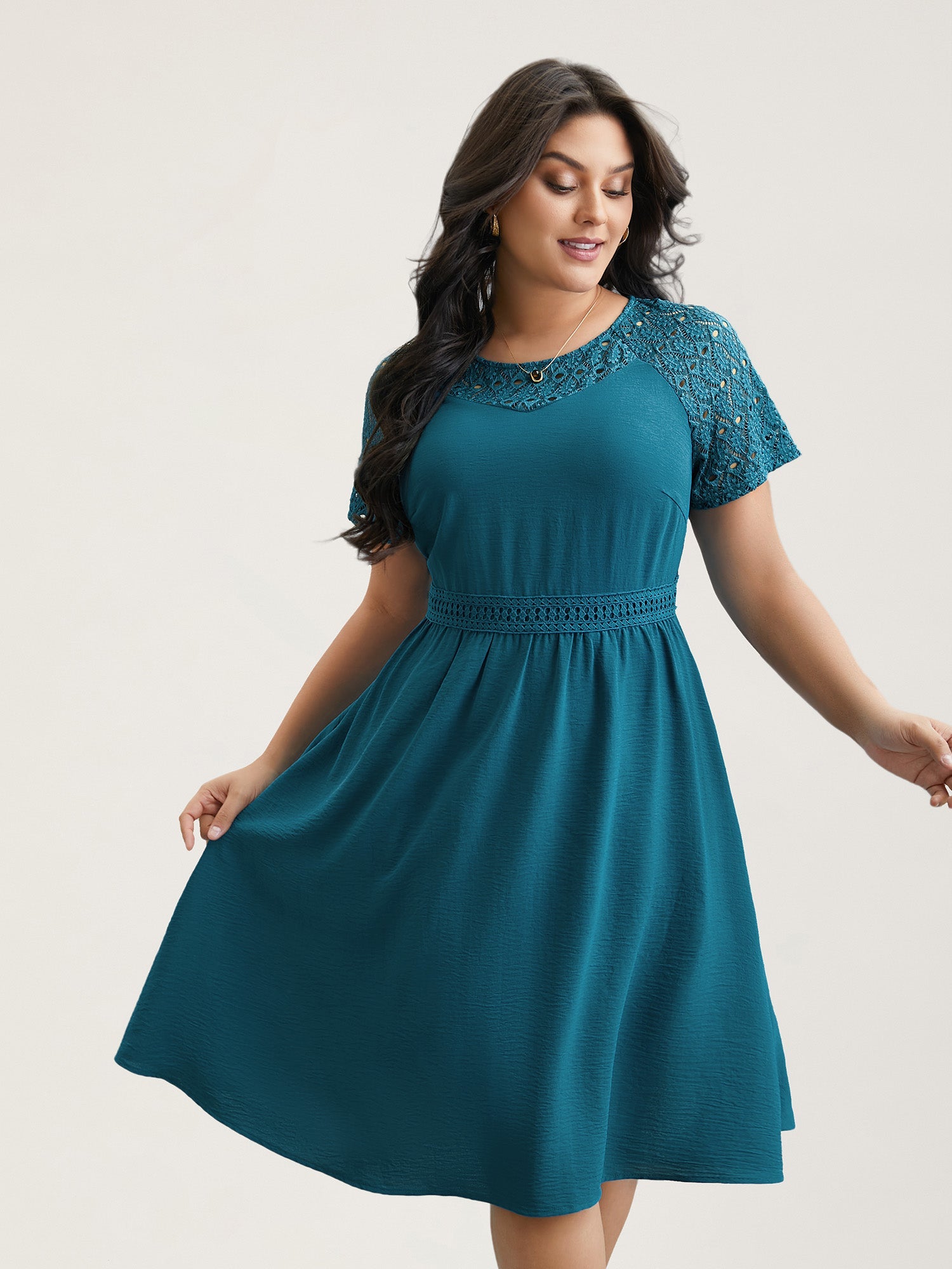 Lace Cut-Out Raglan Sleeve Pockets Mini Dress